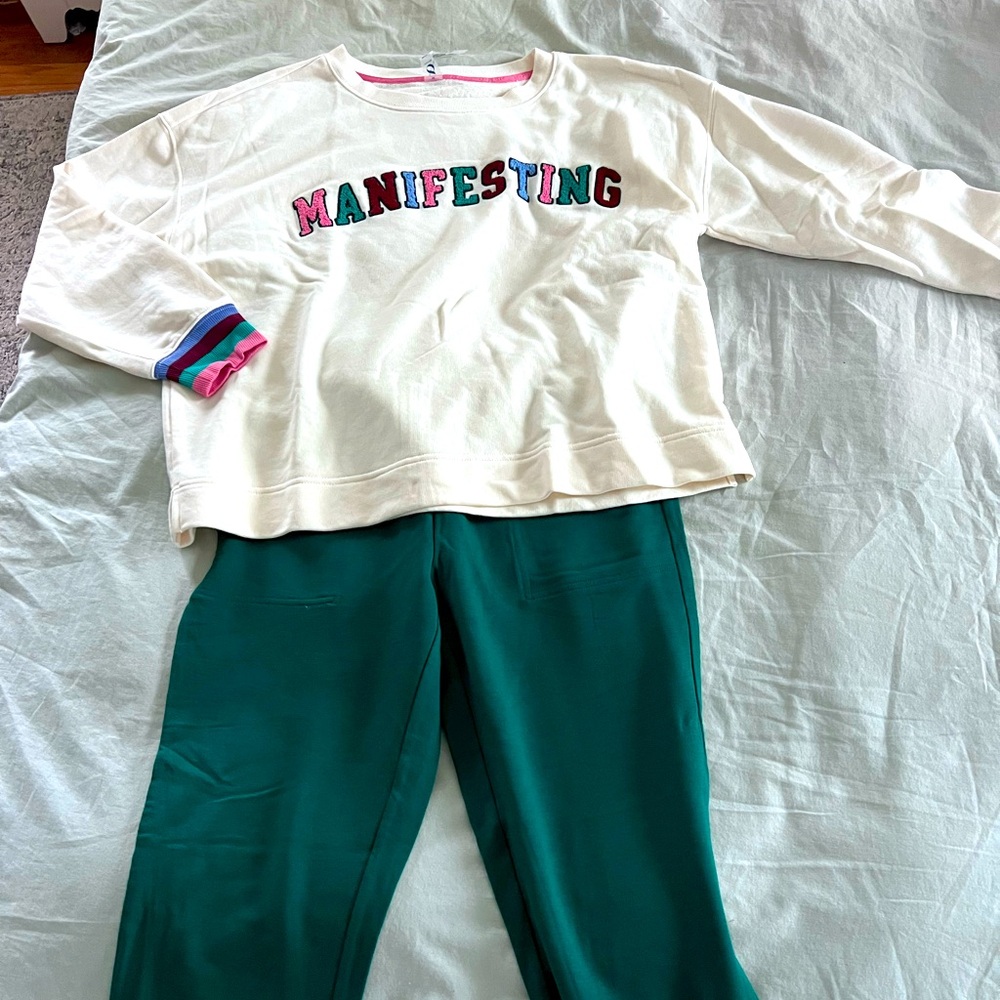 Ann Taylor Loft Cozy Set